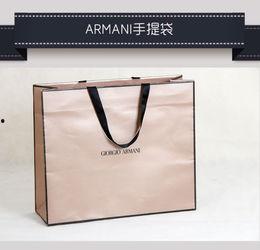 欧美衣服盲袋图片,一窥潮流服饰背后的无限可能